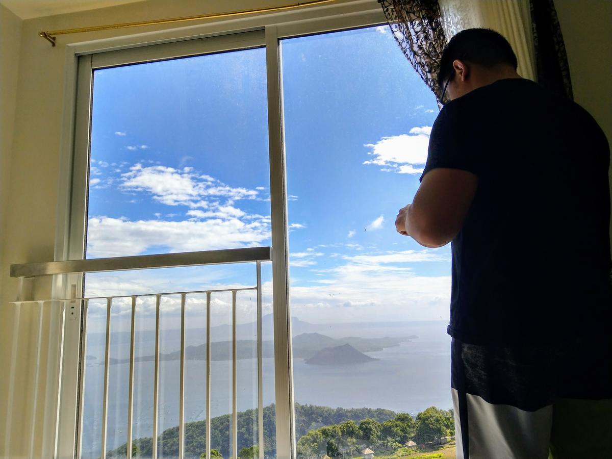Wind Residences For Rent - Luiice Tagaytay City ภายนอก รูปภาพ